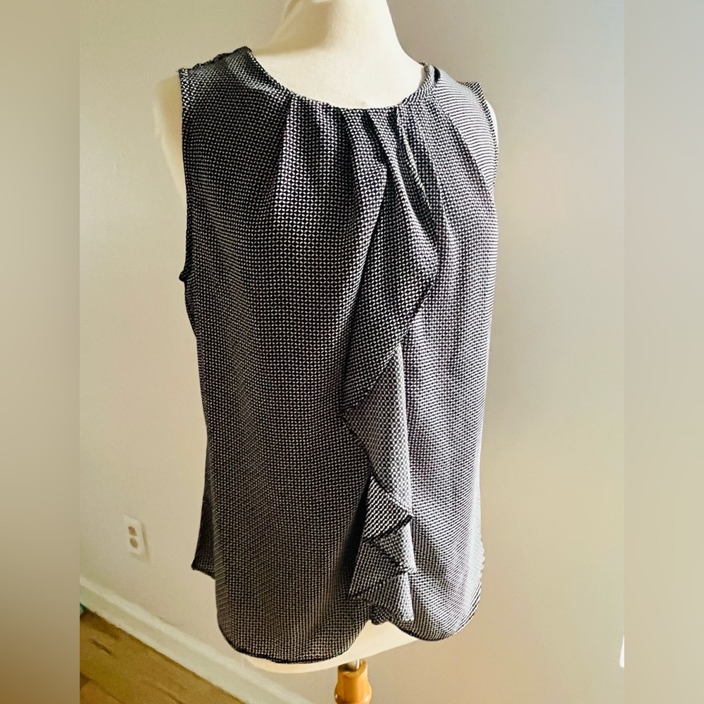 Covington Geometric ruffle blouse tank